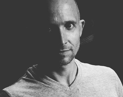 Portrait de Seb Kinbaku, artiste et enseignant de Shibari.